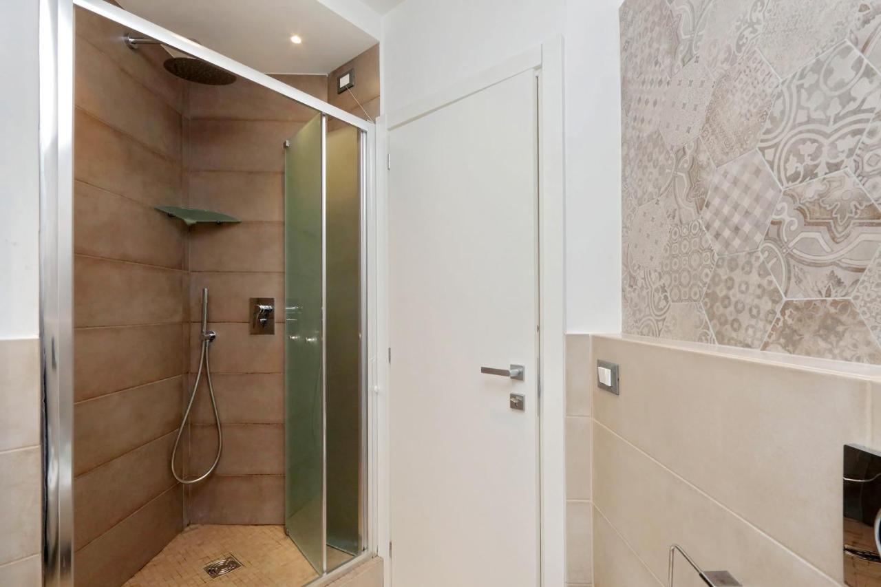 Vatican Museum Bright Apartment Up To 8 People โรม ภายนอก รูปภาพ